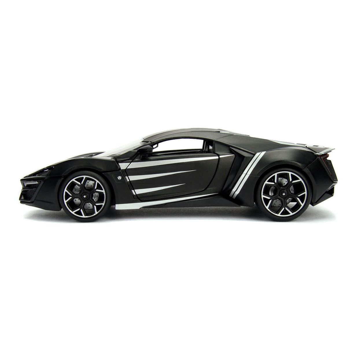 Jada Die Cast Avengers Black Panther s auto 1:24