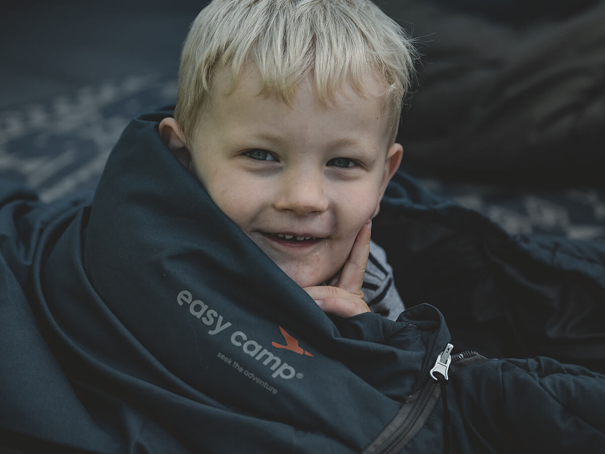 Einfach Camp Raven Quadrat Junior