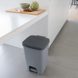 Curver Curver Pedal bin Essentials 20 L light gray