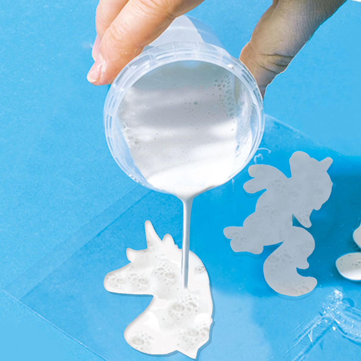 Ses Gieten and Painting - Unicorns