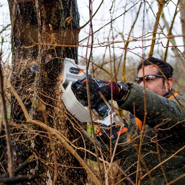 AC NEXXSAW battery chainsaw (Maxxpack 18V).