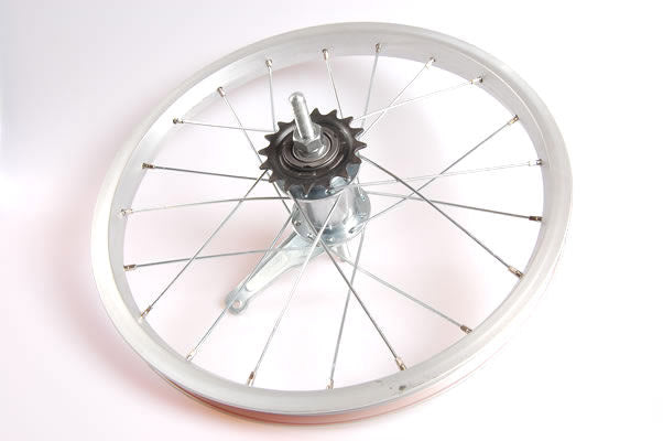Rueda trasera 16 x 1.75 aluminio con cubo de freno favorecido
