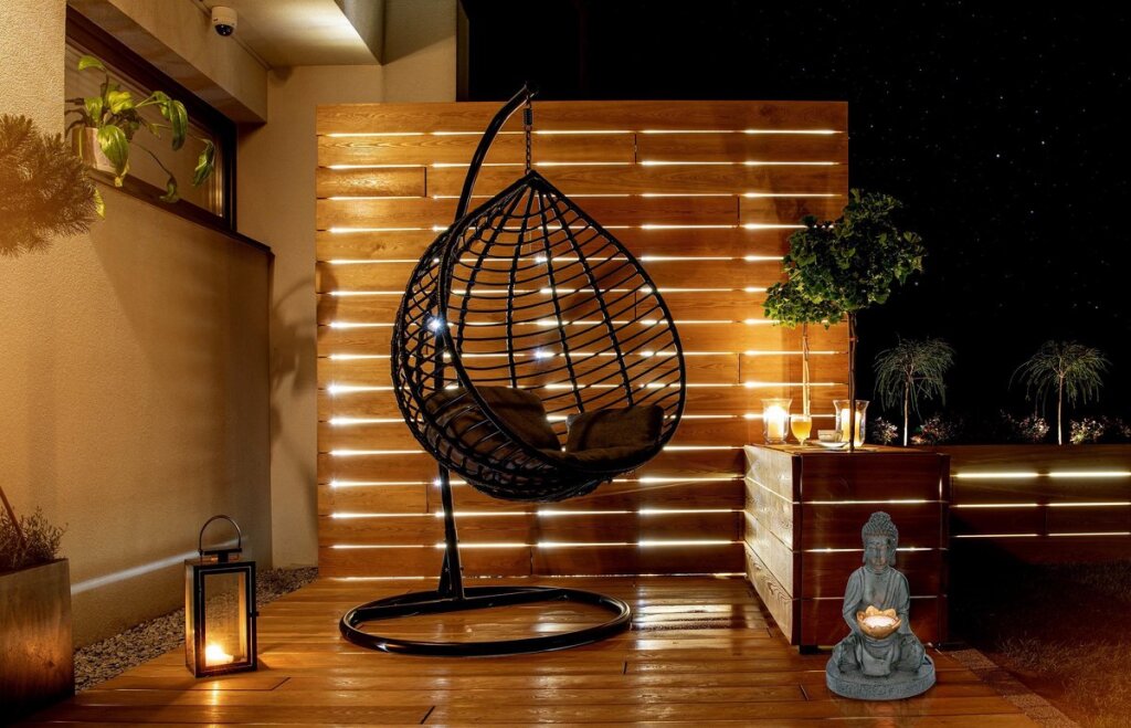 Obrázek Grundig Grundig Buddha se solarlampem LED ON-OUT Tlačítko doba oheň 6-8 hodin 17x16x27cm