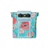 Basilikum Bloom Field Bicycle Shopper, recycelte Kappe, wasserdichtes, verstellbares Schultergurt, Laptop-Fach, 15-20L, Himmelblau
