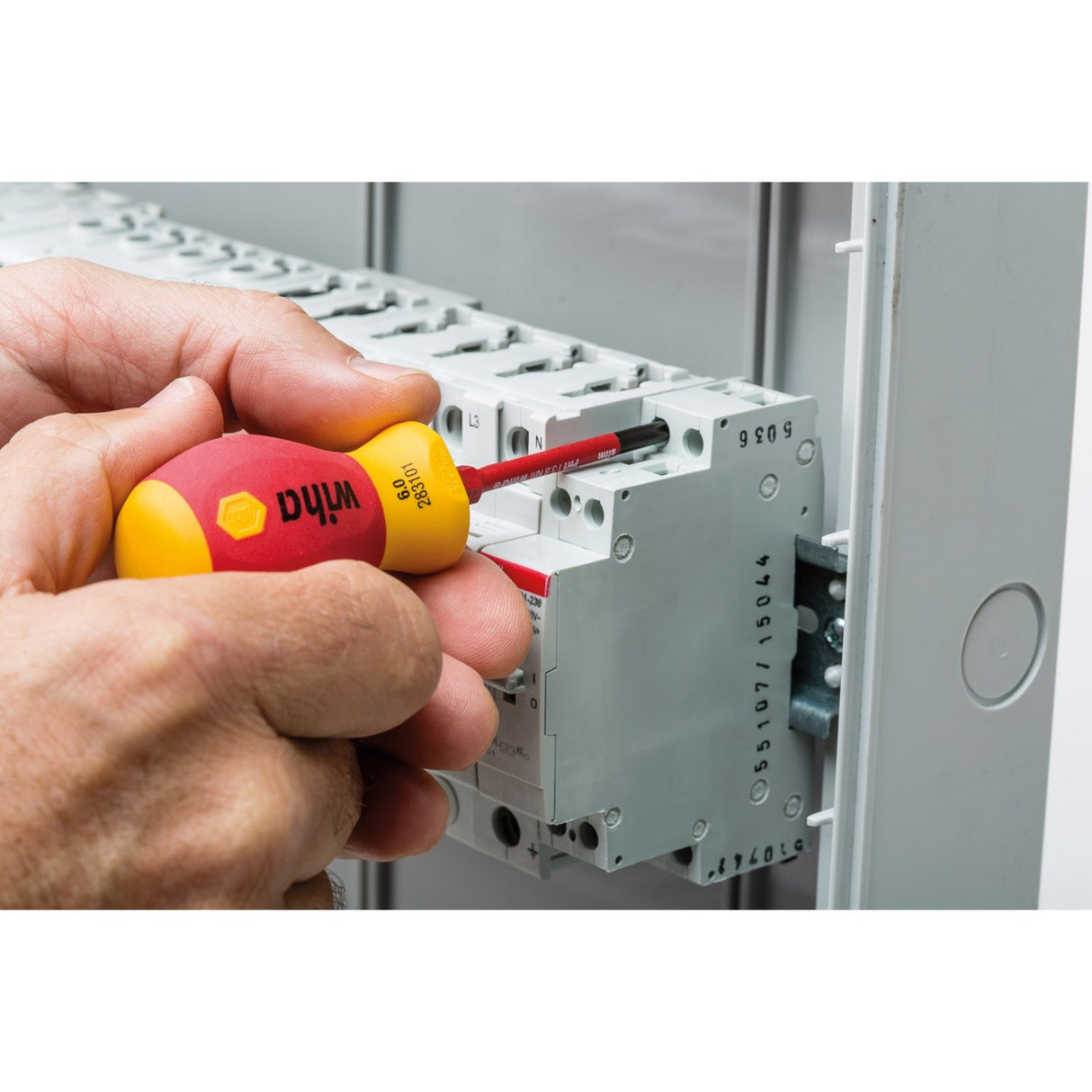 Wiha Screwdriver with Bithouderset Electric Slimvar